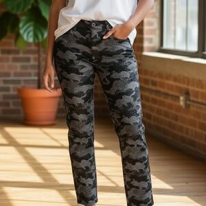 Boston Proper Camo Print Women's Jeans